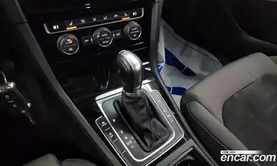 Volkswagen Golf 2014 1.4 Автомат в Москве № 189997, миниатюра 8