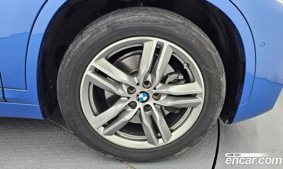 BMW X1 2016 2.0 Автомат в Москве № 193134, фото 5