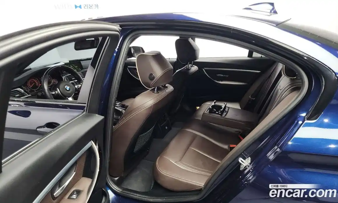 BMW 3-Series 2018 2.0 Автомат в Москве № 193177, фото 20