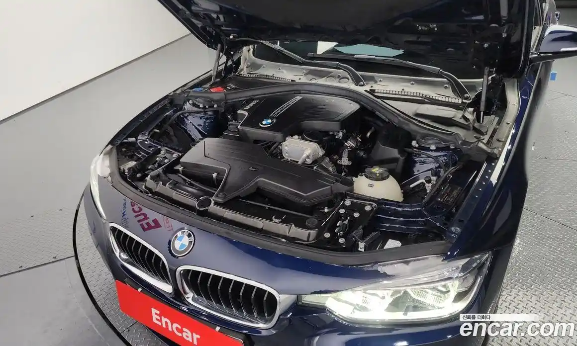 BMW 3-Series 2018 2.0 Автомат в Москве № 193177, фото 7