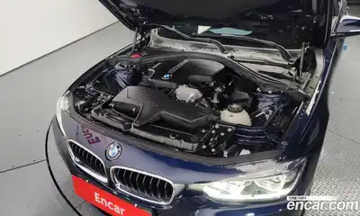 BMW 3-Series 2018 2.0 Автомат в Москве № 193177, миниатюра 7