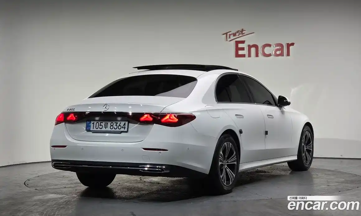Mercedes-Benz E-Class 2025 2.0 Автомат в Москве № 193816, фото 16