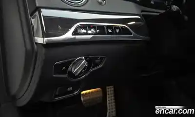 Mercedes-Benz S-Class 2018 2.9 Автомат в Москве № 194083, миниатюра 3