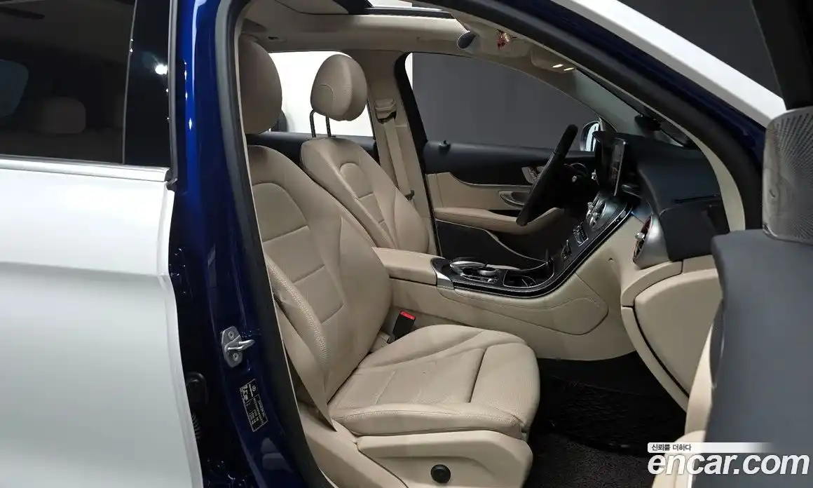 Mercedes-Benz GLC-Class 2018 2.1 Автомат в Москве № 194955, фото 3