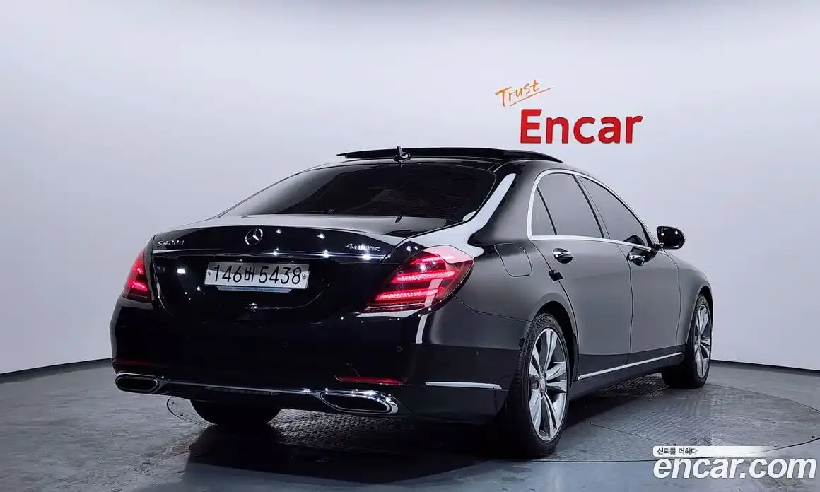 Mercedes-Benz S-Class 2018 2.9 Автомат в Москве № 195115, фото 20