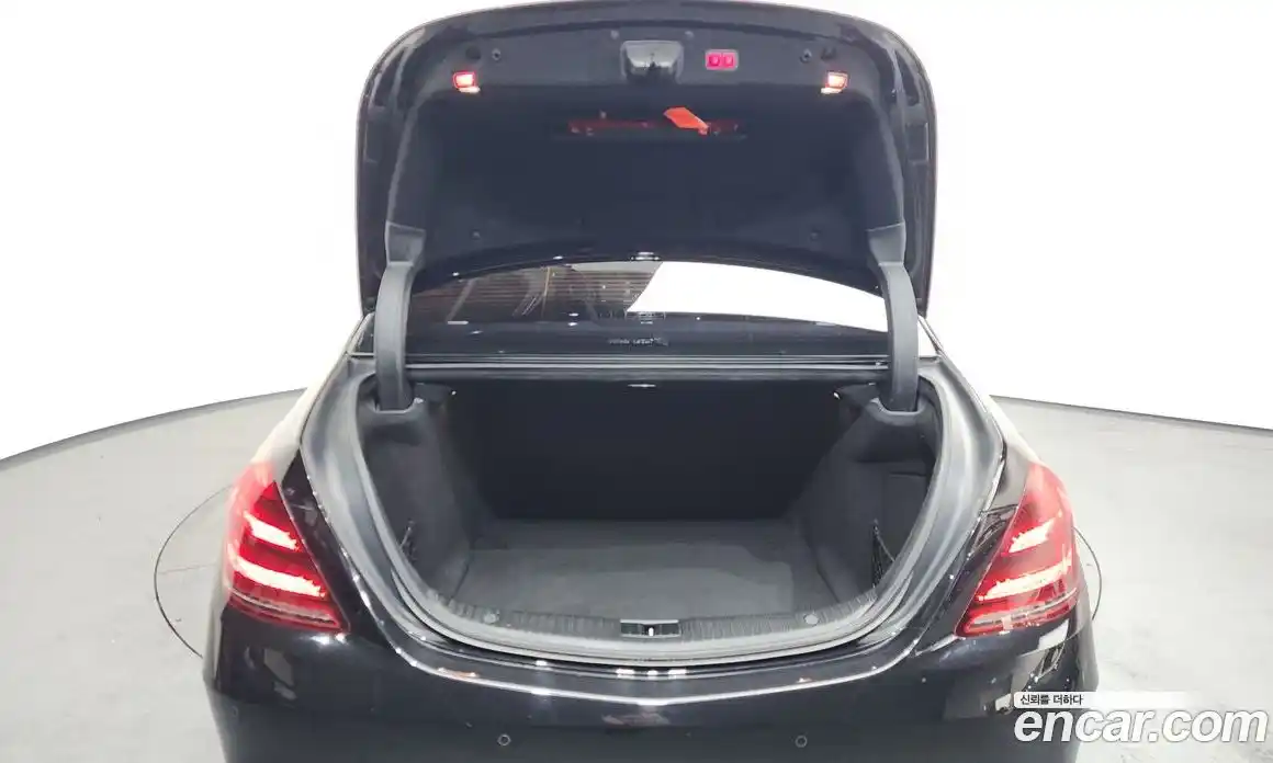 Mercedes-Benz S-Class 2018 2.9 Автомат в Москве № 195115, фото 6
