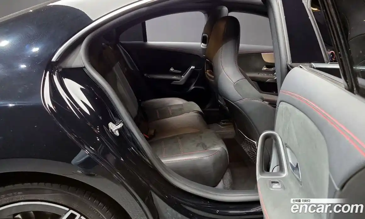 Mercedes-Benz CLA-Class 2021 2.0 Автомат в Москве № 195183, фото 11