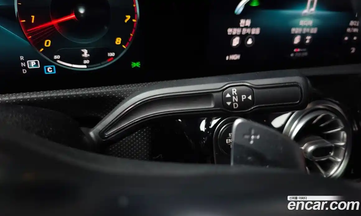 Mercedes-Benz CLA-Class 2020 2.0 Автомат в Москве № 195423, фото 3