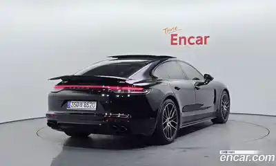 Porsche Panamera, 2021
