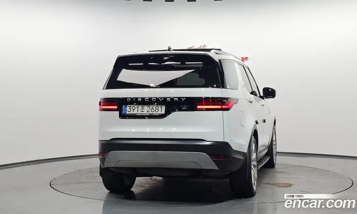 Land Rover Discovery 2022 3.0 Автомат в Москве № 198152, фото 2