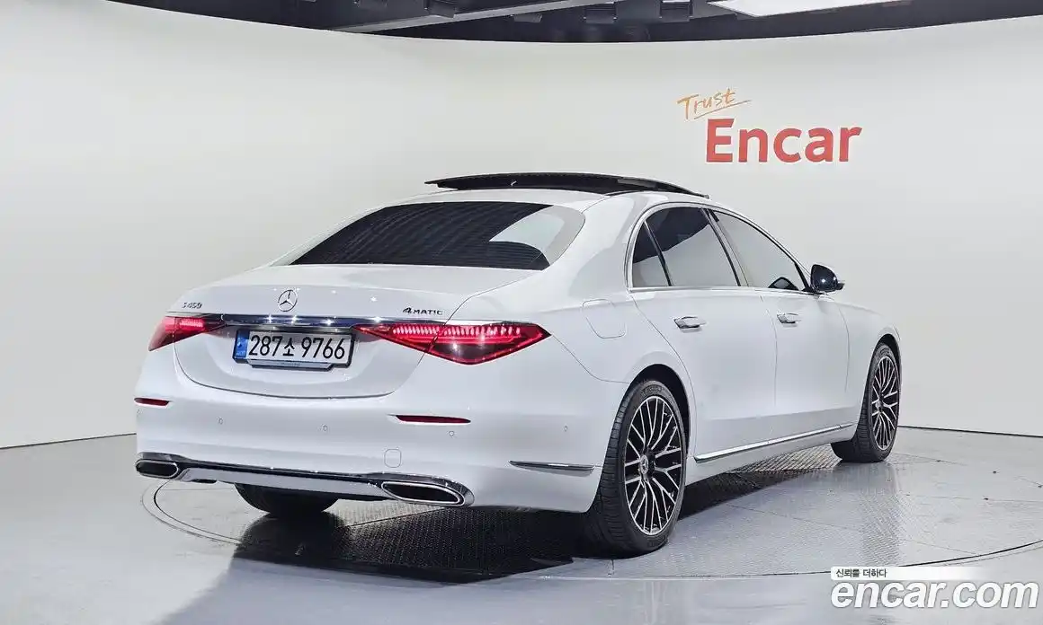 Mercedes-Benz S-Class 2024 3.0 Автомат в Москве № 205713, фото 1