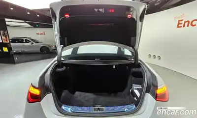 Mercedes-Benz S-Class 2024 3.0 Автомат в Москве № 205713, миниатюра 4