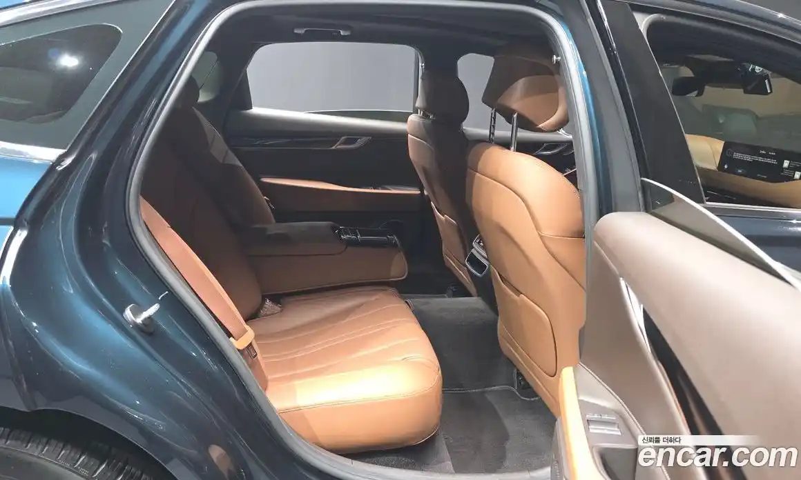 Genesis G80 2022 2.5 Автомат в Москве № 20658, фото 8