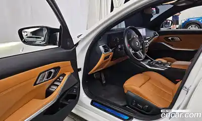 BMW 3-Series 2024 3.0 Автомат в Москве № 210786, миниатюра 11