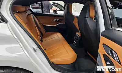 BMW 3-Series 2024 3.0 Автомат в Москве № 210786, миниатюра 10