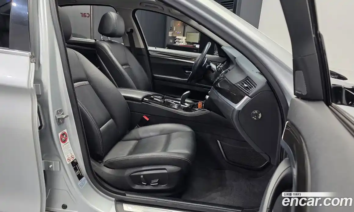 BMW 5-Series 2014 2.0 Автомат в Москве № 211722, фото 17