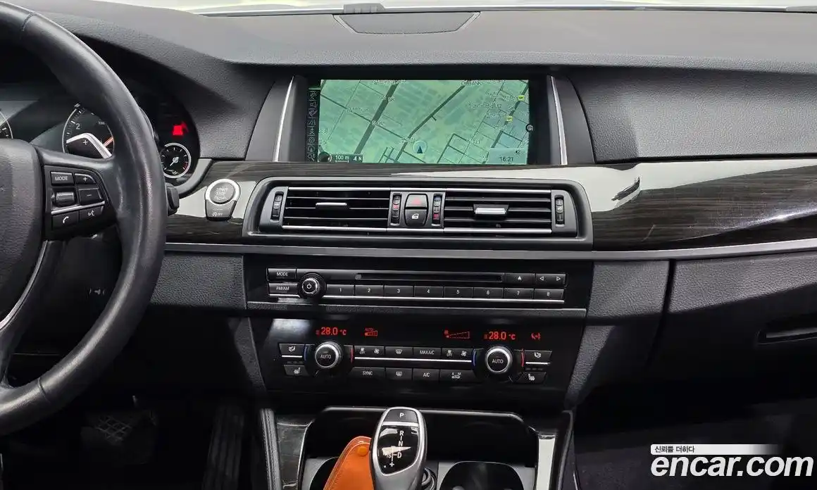 BMW 5-Series 2014 2.0 Автомат в Москве № 211722, фото 20