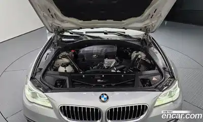 BMW 5-Series 2014 2.0 Автомат в Москве № 211722, миниатюра 6