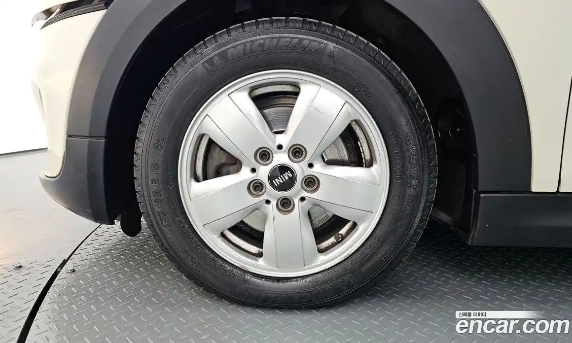 Mini Cooper 2014 1.5 Автомат в Москве № 213328, фото 17