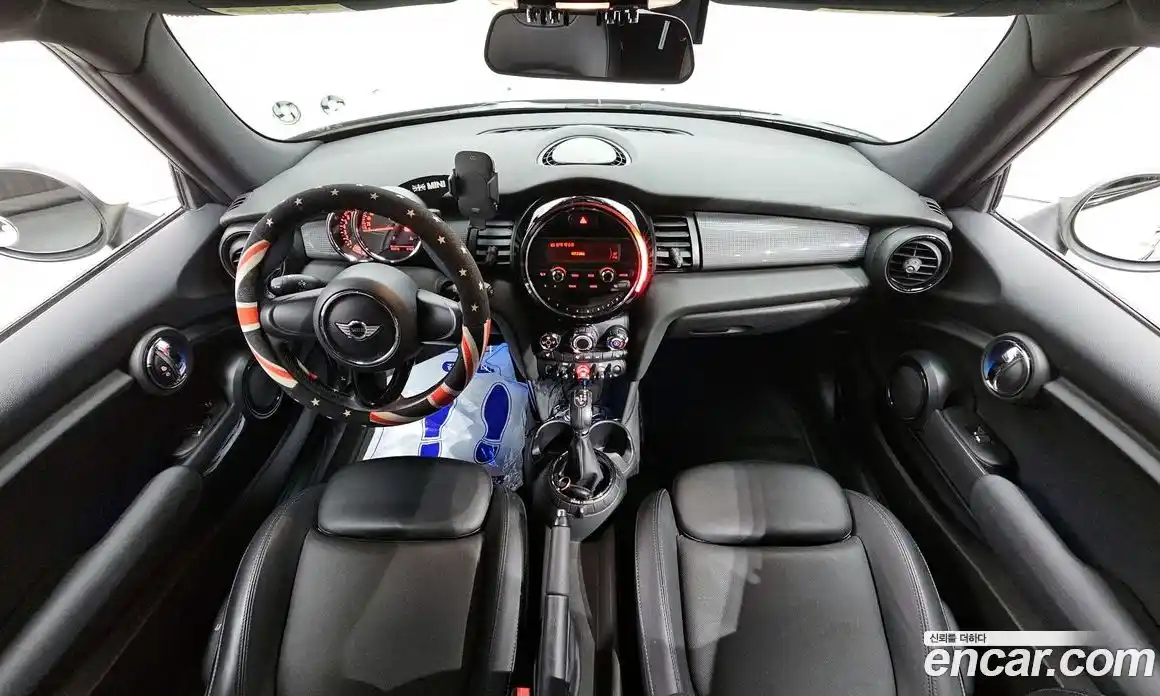 Mini Cooper 2014 1.5 Автомат в Москве № 213328, фото 6