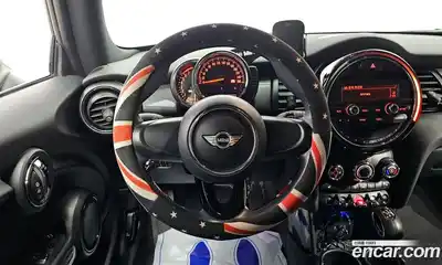 Mini Cooper 2014 1.5 Автомат в Москве № 213328, миниатюра 7