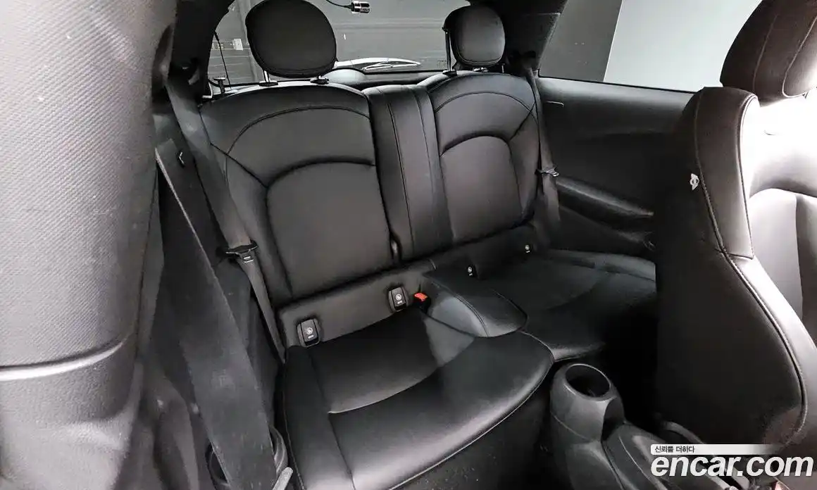 Mini Cooper 2014 1.5 Автомат в Москве № 213328, фото 8