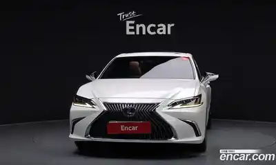 Lexus ES 2019 2.5 Автомат в Москве № 214605, миниатюра 11