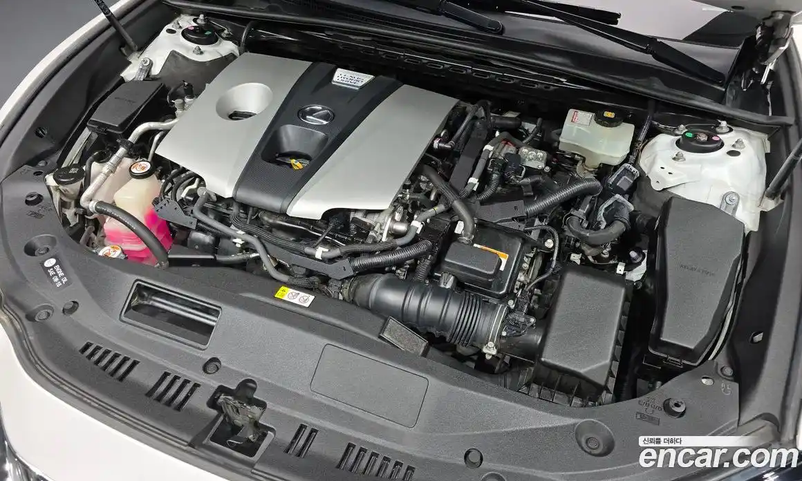 Lexus ES 2019 2.5 Автомат в Москве № 214605, фото 16