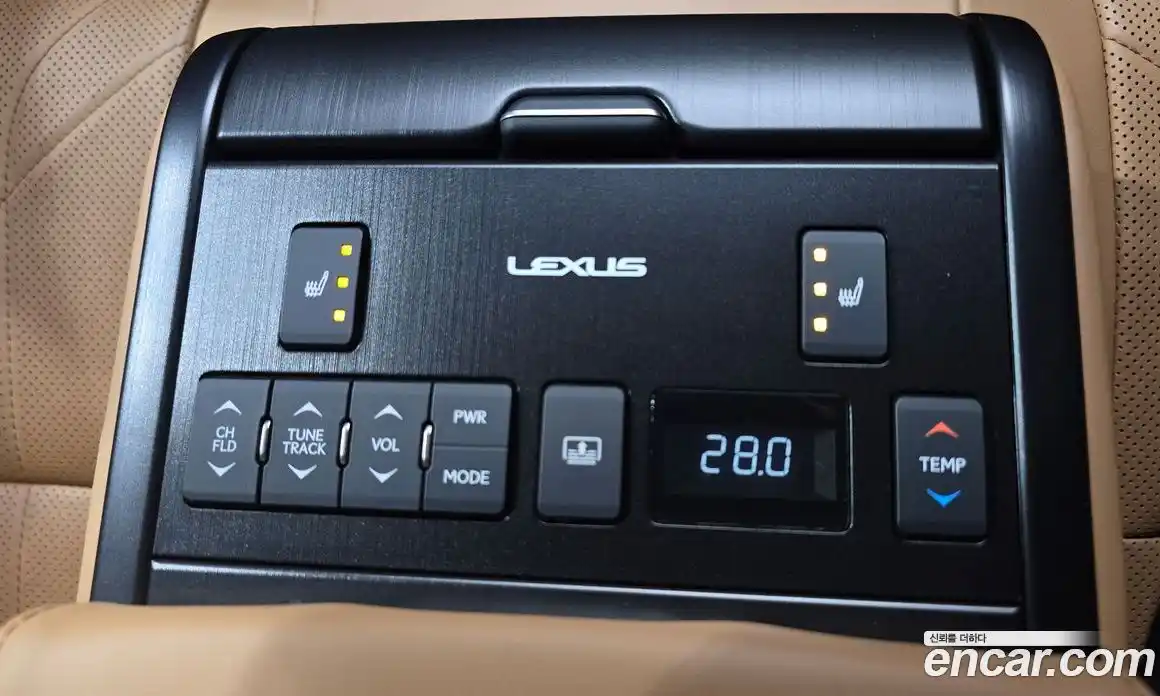 Lexus ES 2019 2.5 Автомат в Москве № 214605, фото 18