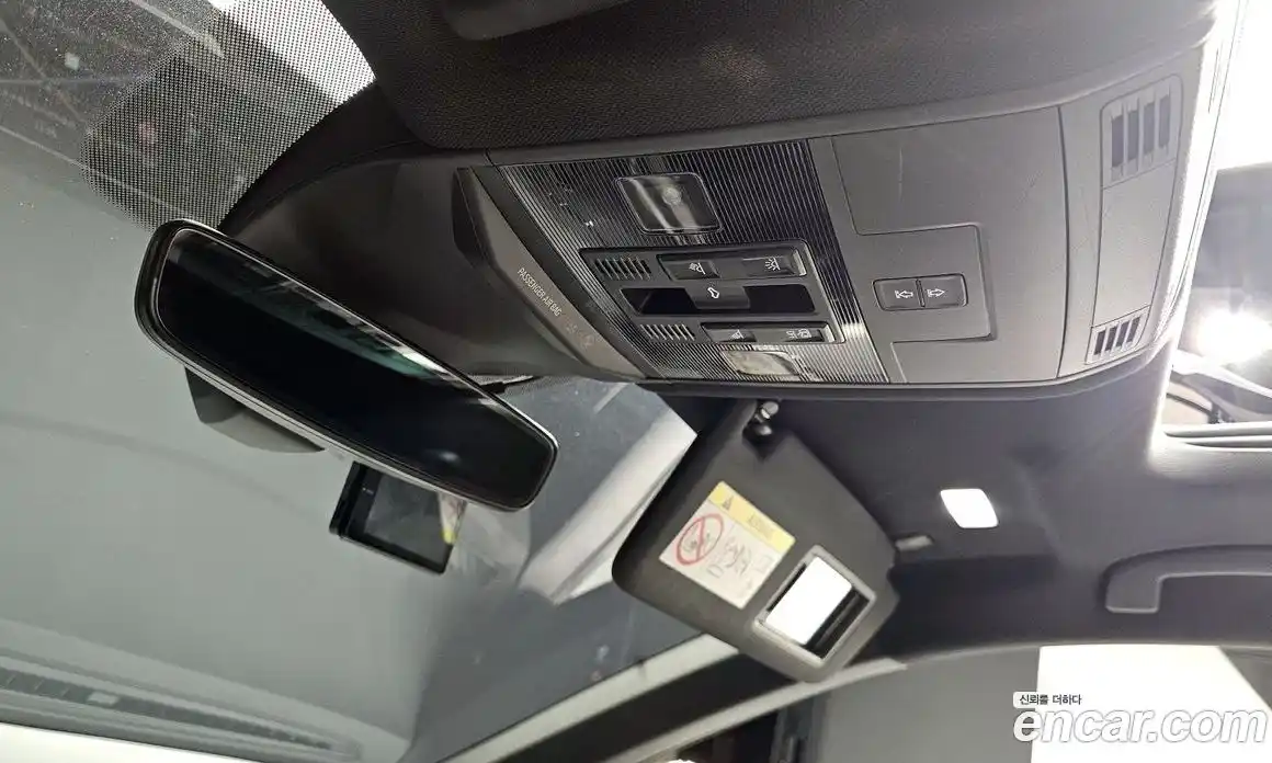 Volkswagen T-Roc 2022 2.0 Автомат в Москве № 215131, фото 3