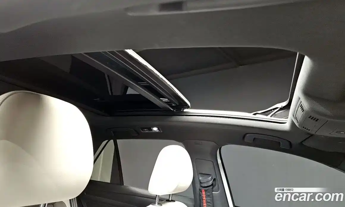 Volkswagen T-Roc 2022 2.0 Автомат в Москве № 215131, фото 8