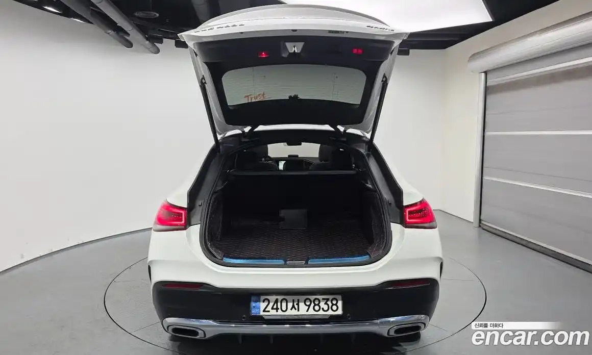 Mercedes-Benz GLE-Class 2023 2.9 Автомат в Москве № 219222, фото 3