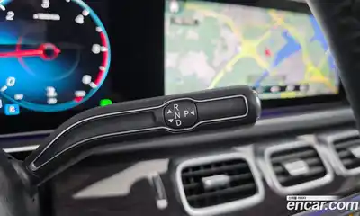 Mercedes-Benz GLE-Class 2023 2.9 Автомат в Москве № 219222, миниатюра 4