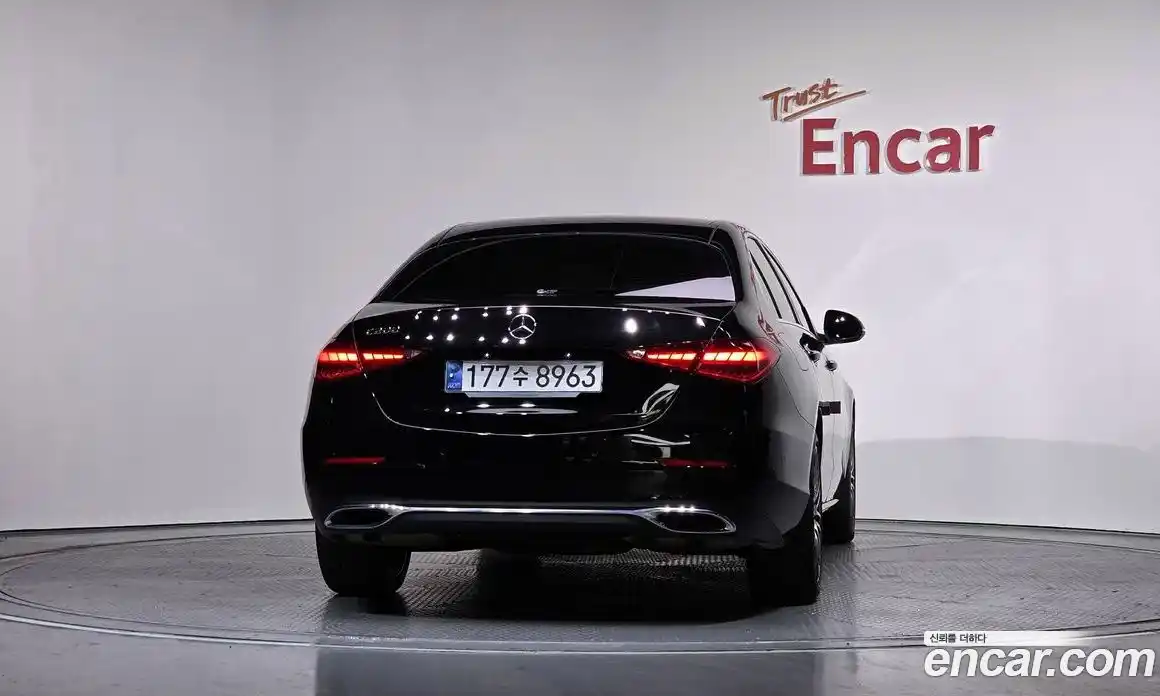 Mercedes-Benz C-Class 2024 2.0 Автомат в Москве № 220324, фото 12