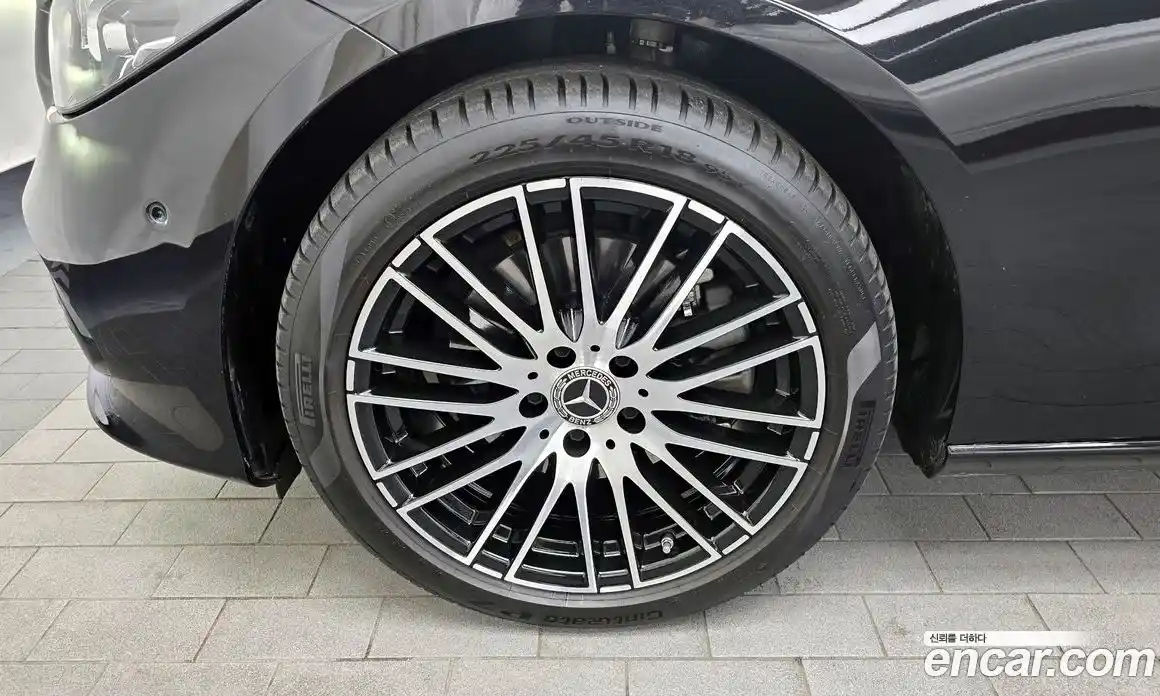 Mercedes-Benz C-Class 2024 2.0 Автомат в Москве № 220324, фото 19