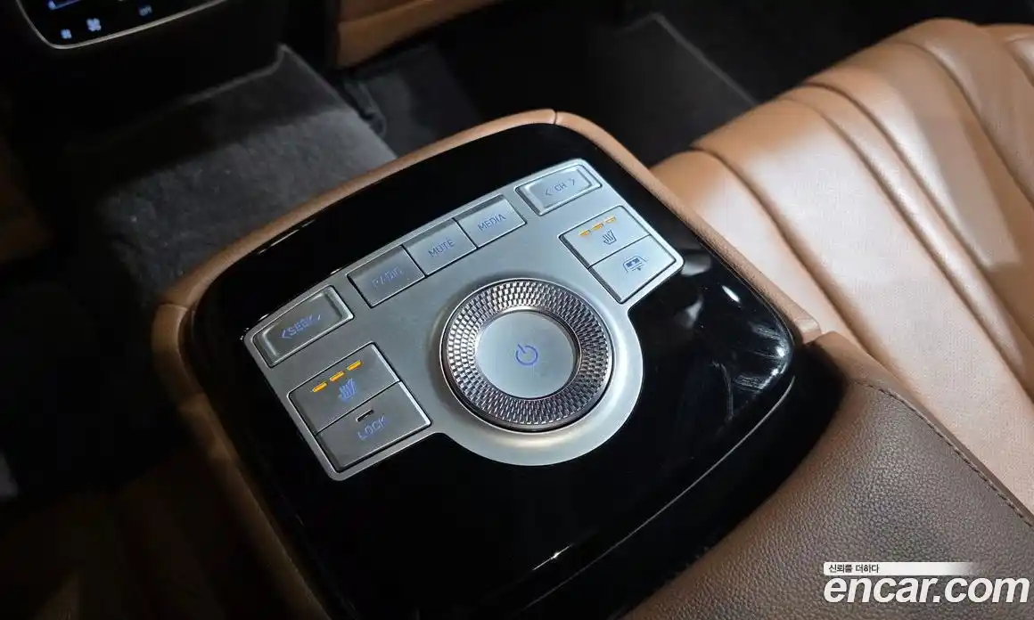 Genesis G80 2021 2.5 Автомат в Москве № 221915, фото 20