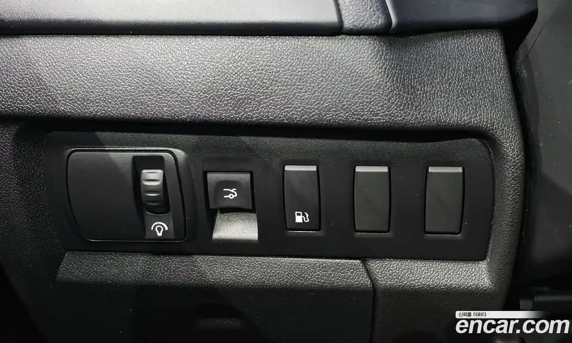 Renault SM3 2011 1.6 Автомат в Москве № 225999, фото 17