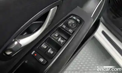 Renault SM3 2011 1.6 Автомат в Москве № 225999, миниатюра 6