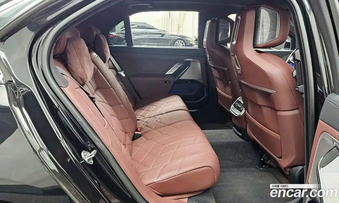 BMW 7-Series 2024 3.0 Автомат в Москве № 228474, фото 18