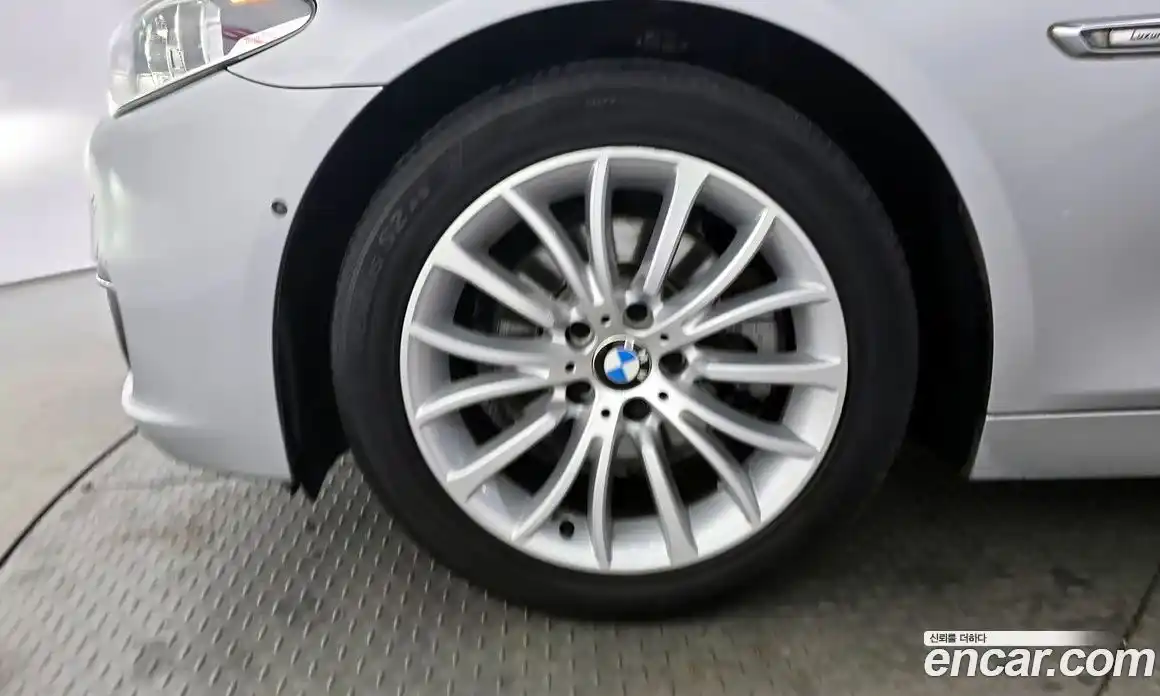 BMW 5-Series 2014 2.0 Автомат в Москве № 229153, фото 20