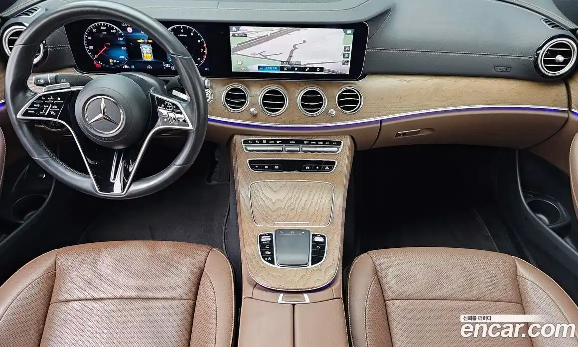 Mercedes-Benz E-Class 2021 2.0 Автомат в Москве № 229472, фото 7