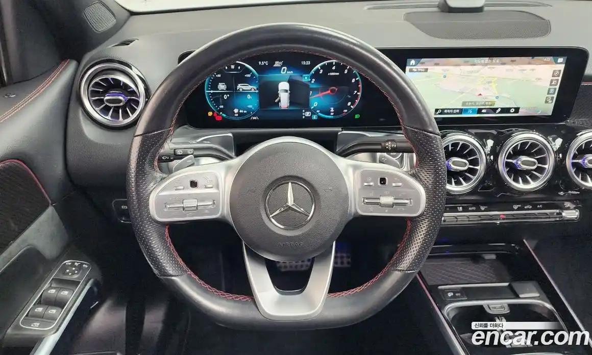 Mercedes-Benz GLB-Class 2021 2.0 Автомат в Москве № 229575, фото 12