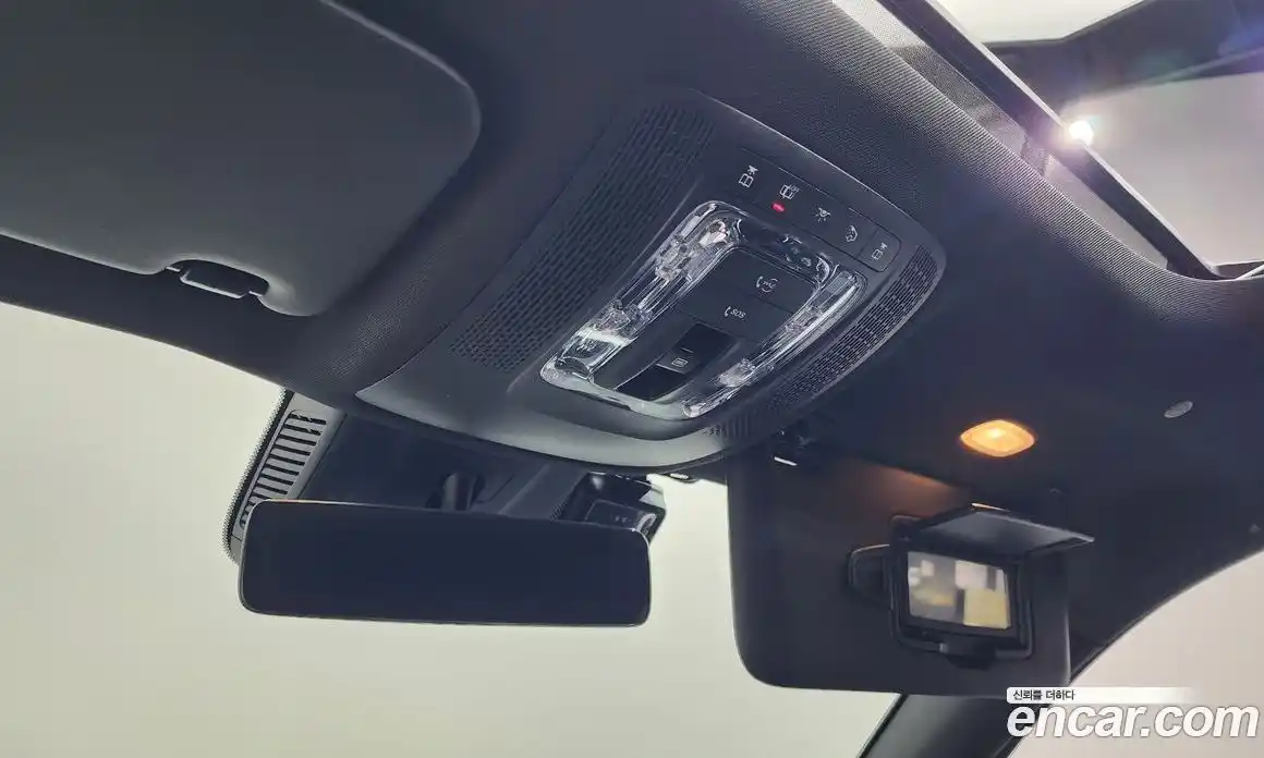 Mercedes-Benz GLB-Class 2021 2.0 Автомат в Москве № 229575, фото 14