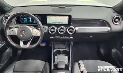 Mercedes-Benz GLB-Class 2021 2.0 Автомат в Москве № 229575, миниатюра 3