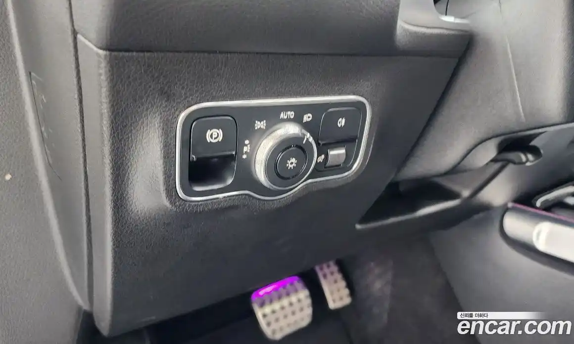 Mercedes-Benz GLB-Class 2021 2.0 Автомат в Москве № 229575, фото 5