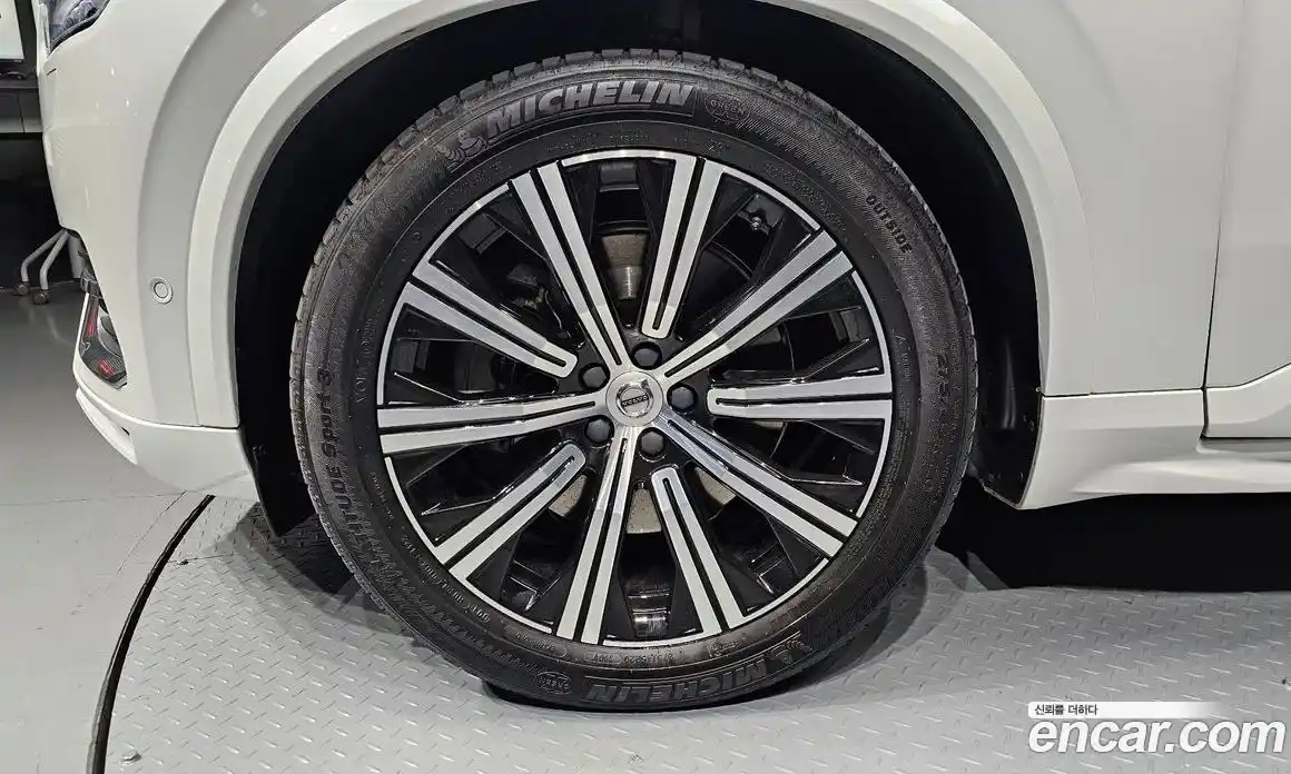 Volvo XC90 2021 2.0 Автомат в Москве № 230410, фото 8