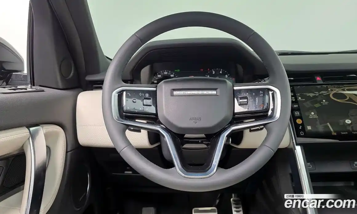 Land Rover Discovery Sport 2024 2.0 Автомат в Москве № 231100, фото 12