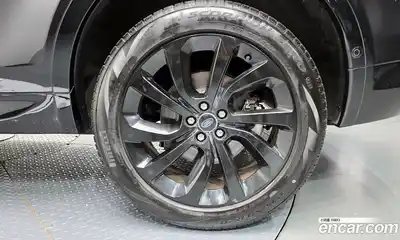 Land Rover Discovery Sport 2024 2.0 Автомат в Москве № 231100, миниатюра 2