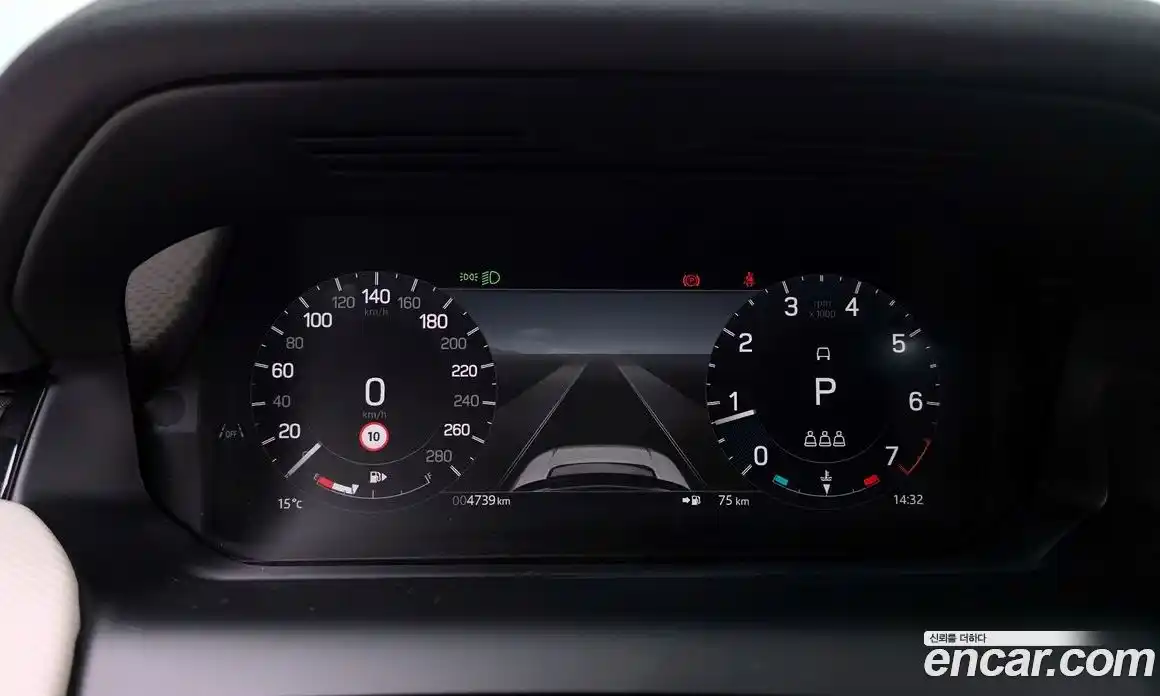 Land Rover Discovery Sport 2024 2.0 Автомат в Москве № 231100, фото 10