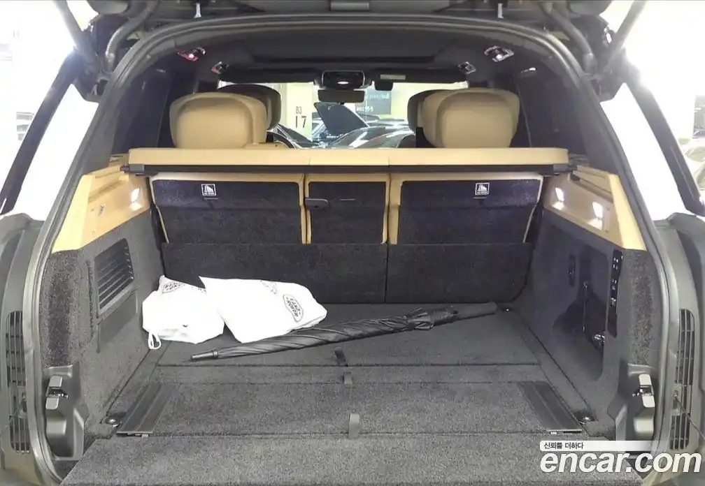 Land Rover Range-Rover 2023 4.4 Автомат в Москве № 231302, фото 14